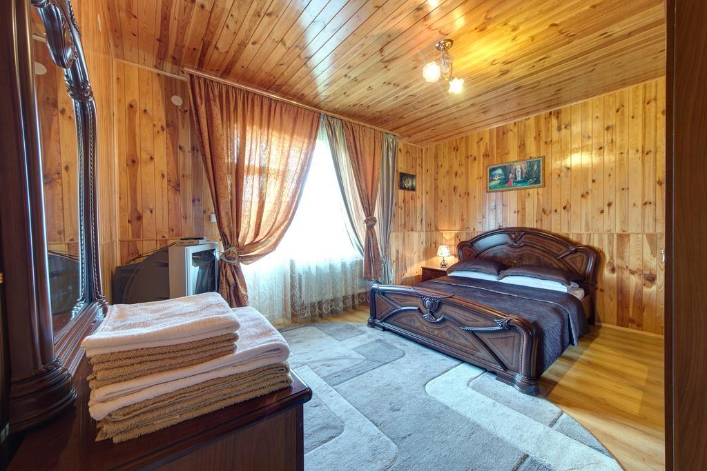 Guest House Velet Bukovel Exterior foto