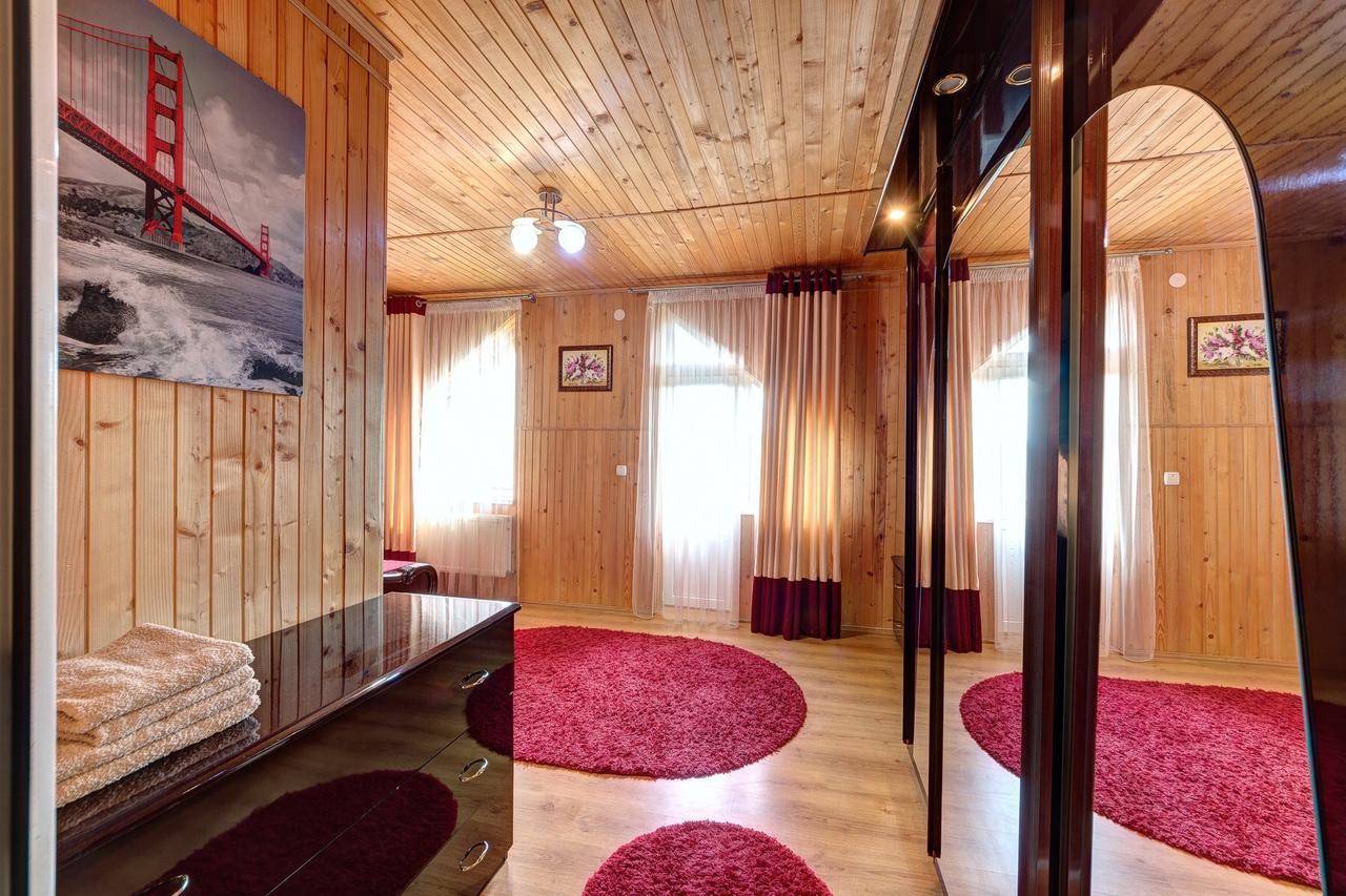 Guest House Velet Bukovel Exterior foto